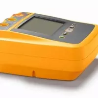 Fluke 1535 Insulation Tester